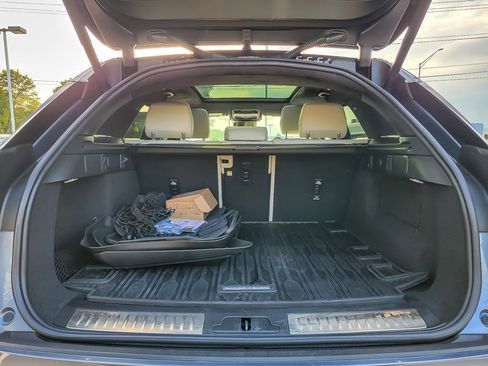 Used 2023 Land Rover Range Rover Velar HST image 19