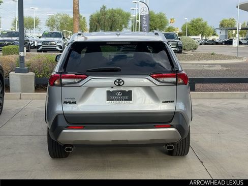 Used 2025 Toyota RAV4 Limited FWD image 5