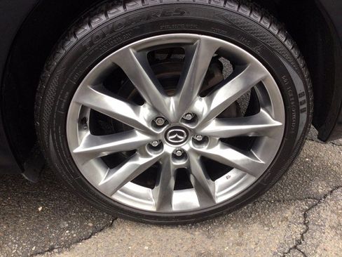 Used 2018 MAZDA MAZDA3 Touring FWD image 43