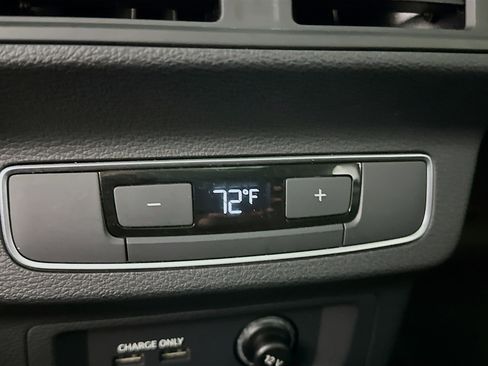 Used 2024 Audi Q5 2.0T Premium Plus image 27