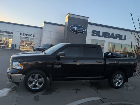 Used 2019 RAM 1500 Big Horn AWD/4WD image 9