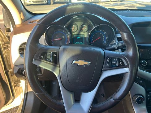 Used 2016 Chevrolet Cruze LTZ w/ Enhanced Safety Package image 26