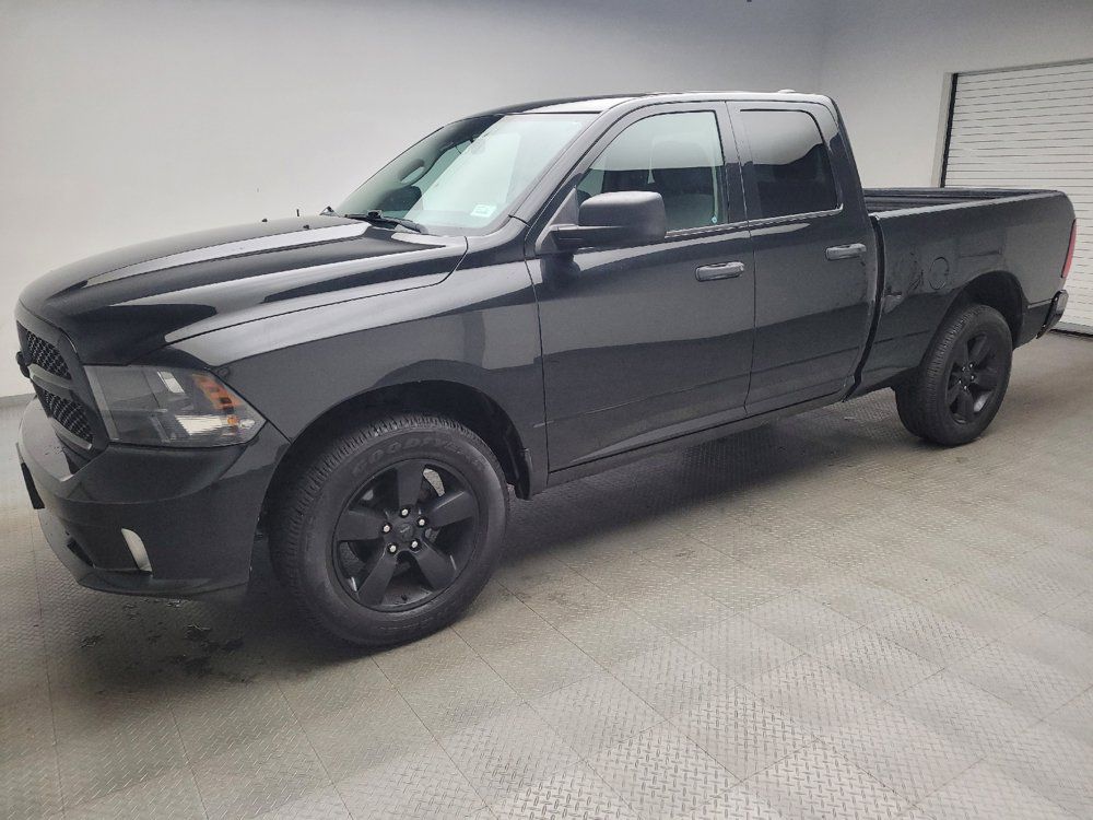 Used 2017 RAM 1500 Express w/ Black Ram 1500 Express Group AWD/4WD image 2