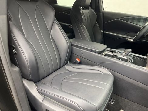 Used 2023 Lexus RX 350 F Sport w/ Accessory Package (Z1) AWD/4WD image 19