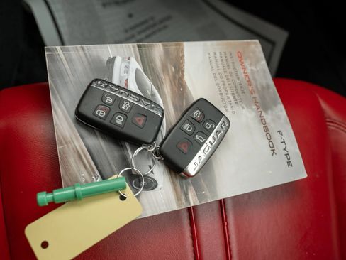 Used 2016 Jaguar F-TYPE S RWD image 37