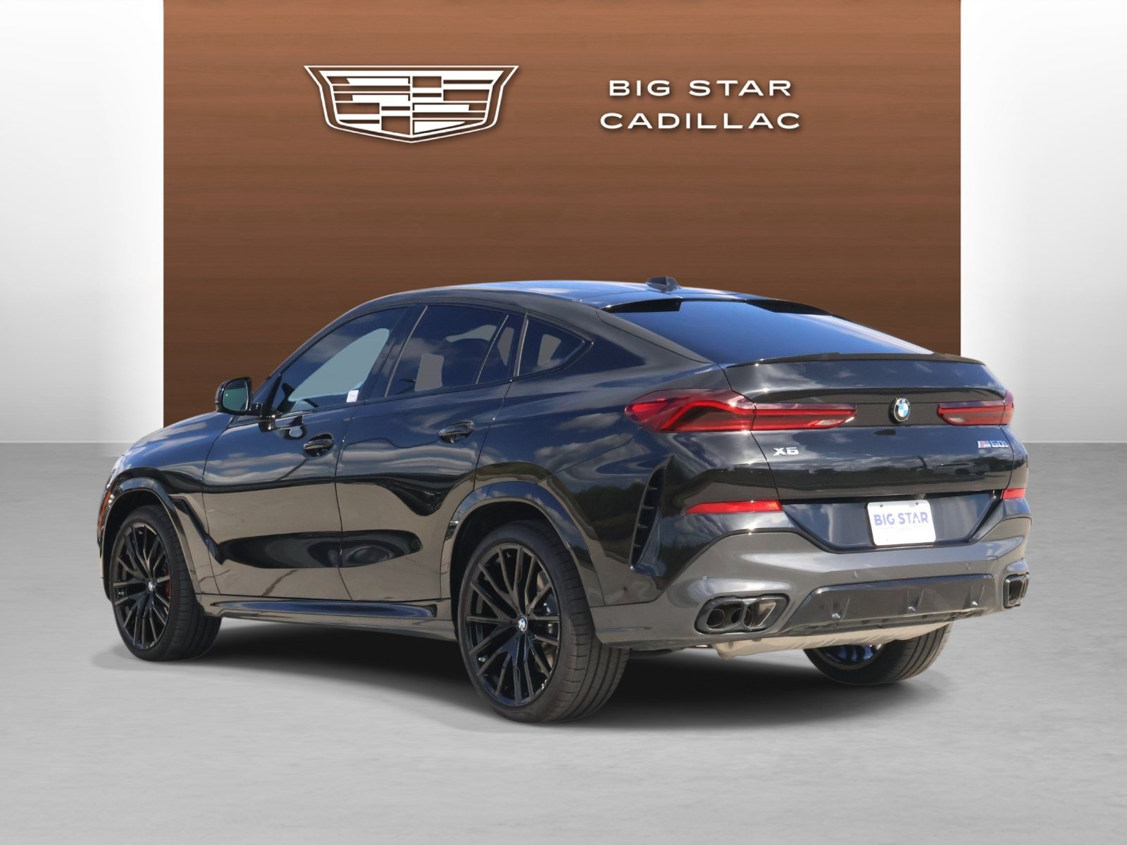 Used 2025 BMW X6 M60i w/ Executive Package AWD/4WD image 3