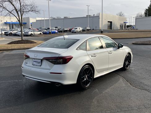 Used 2025 Honda Civic Sport image 10