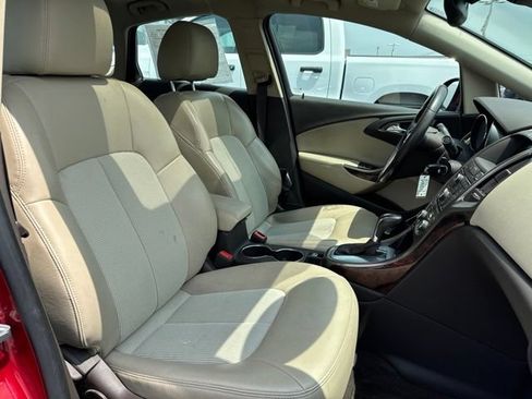 Used 2014 Buick Verano Convenience FWD image 29