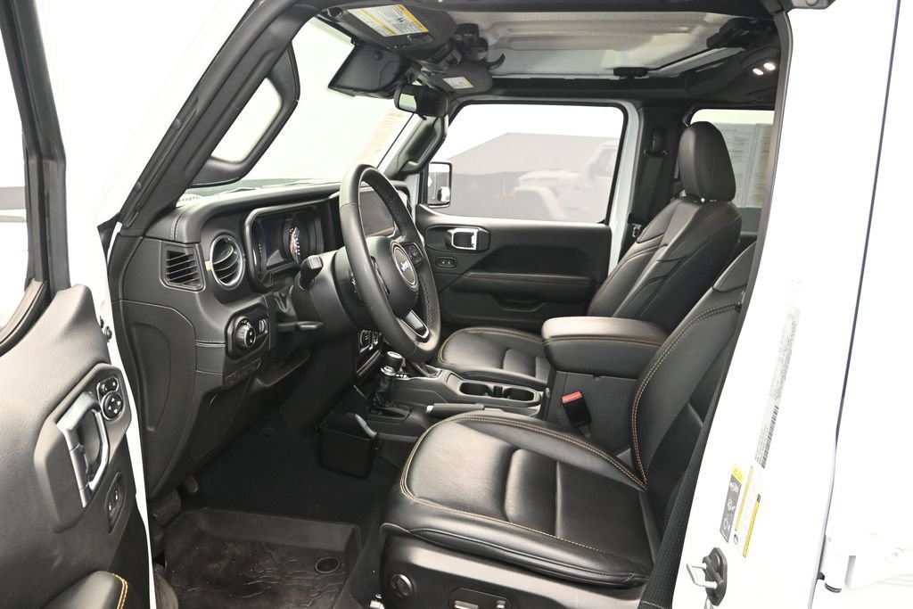 Used 2025 Jeep Gladiator Sport AWD/4WD image 10
