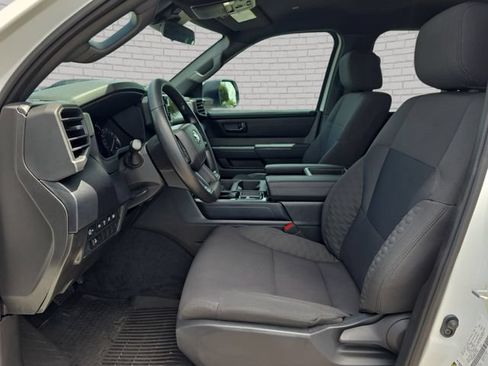 Used 2026 Toyota Tundra SR AWD/4WD image 15