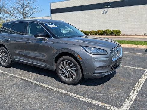 Used 2022 Lincoln Corsair AWD w/ Equipment Group 101A image 8