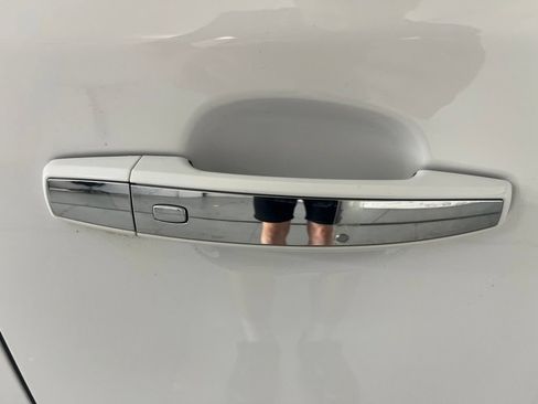Used 2016 Buick LaCrosse Leather FWD image 49