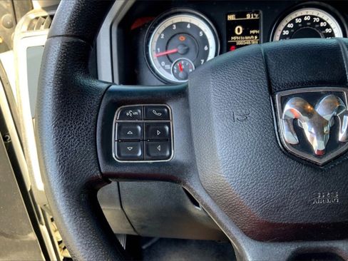 Used 2014 RAM 2500 SLT w/ Protection Group AWD/4WD image 16