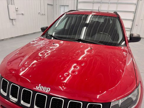 Used 2018 Jeep Compass Sport w/ Cold Weather Group FWD image 22