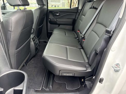 Used 2023 Honda Ridgeline RTL-E image 23