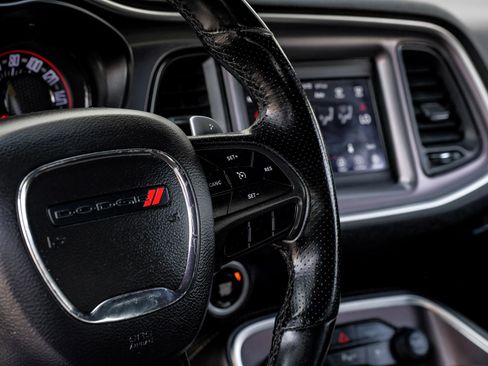 Used 2019 Dodge Challenger R/T image 24