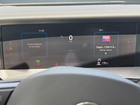 New 2025 Volkswagen Tiguan S FWD image 16
