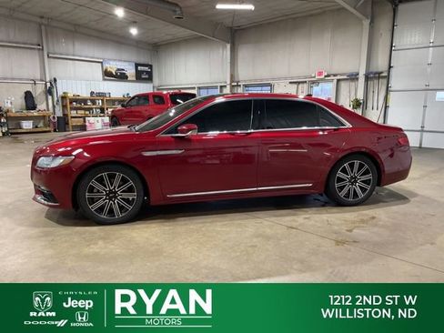 Used 2019 Lincoln Continental Reserve image 6