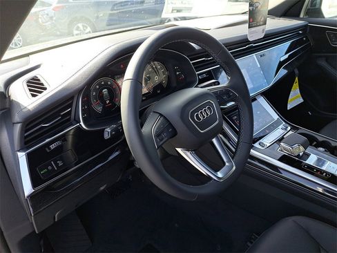 New 2026 Audi Q8 Premium Plus image 7