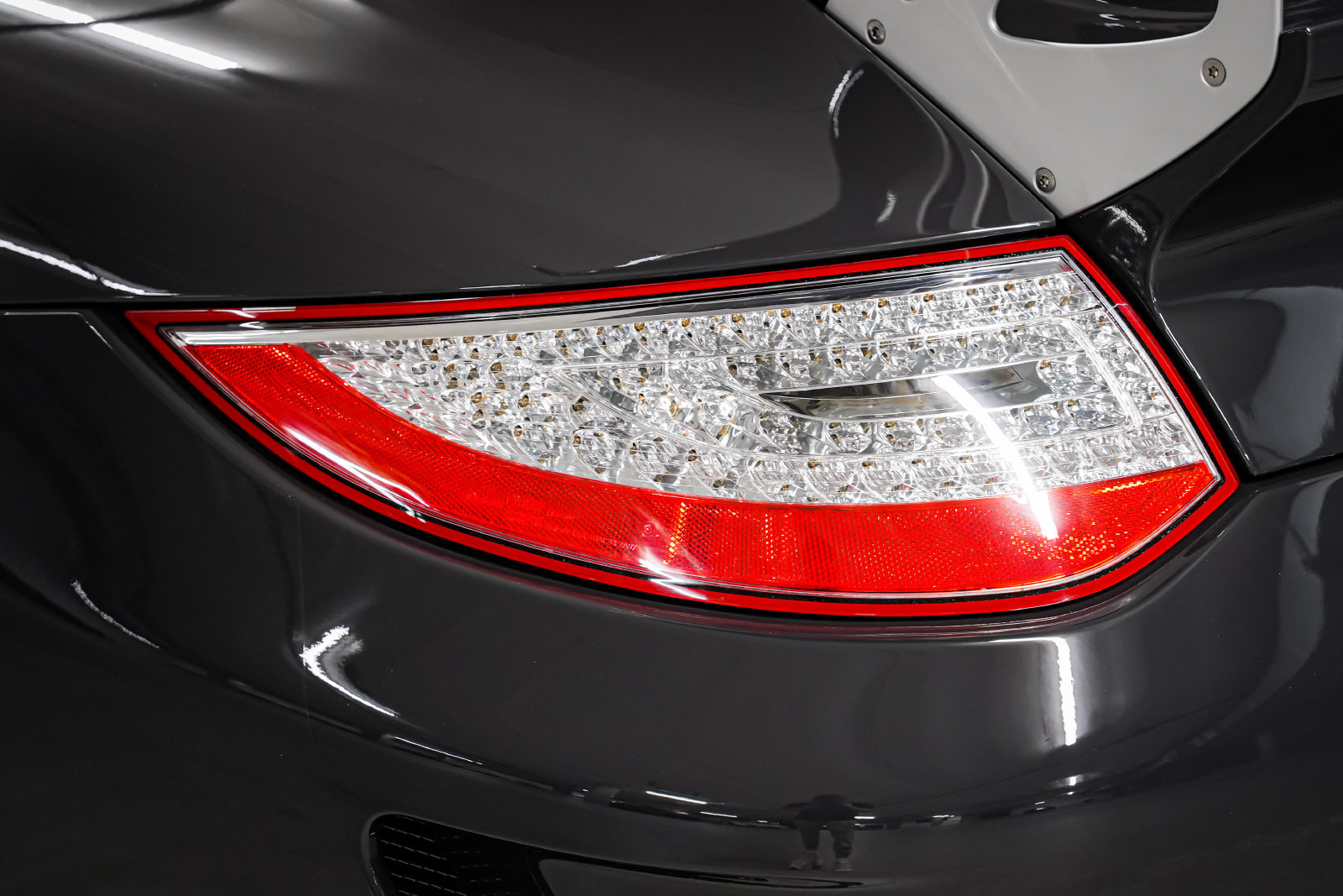 Used 2011 Porsche 911 GT3 RS RWD image 31