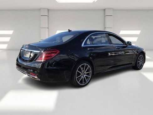 Used 2018 Mercedes-Benz S 560 Sedan image 5