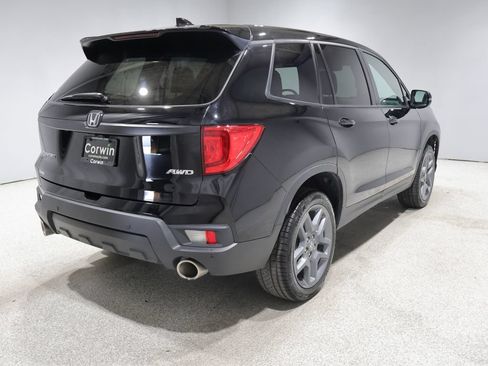 Used 2023 Honda Passport EX-L image 2