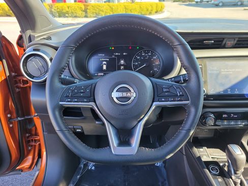 Certified 2023 Nissan Kicks SR image 21
