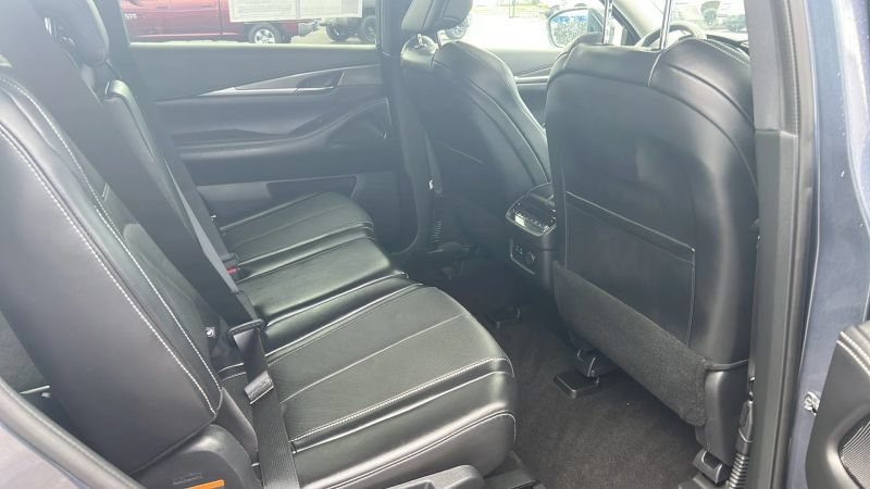 Used 2023 INFINITI QX60 Luxe AWD/4WD image 6