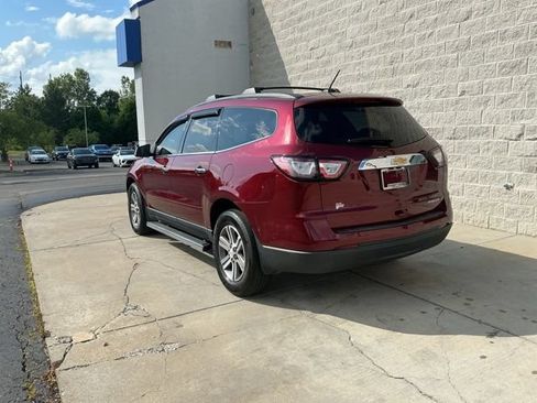 Used 2015 Chevrolet Traverse LT FWD image 10