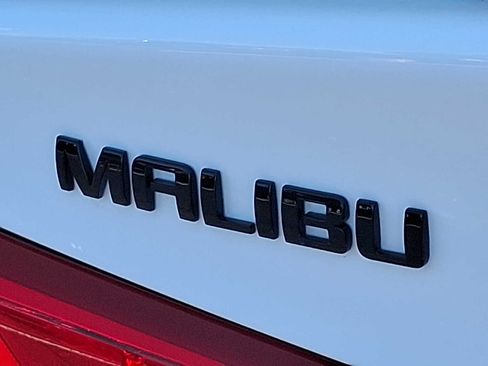 Used 2023 Chevrolet Malibu RS FWD image 29