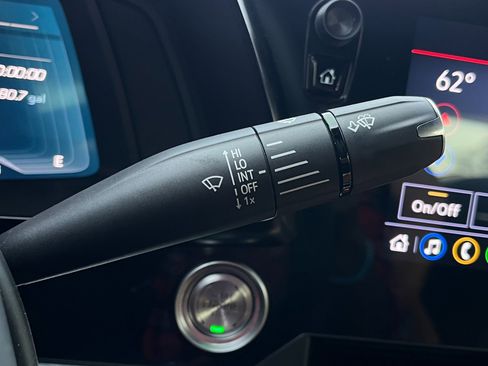 Used 2022 Chevrolet Corvette Stingray 2LT Z51 PERFORMANCE & w/ Z51 Performance Package image 29