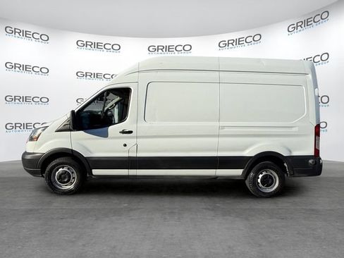 Used 2019 Ford Transit 250 148 High Roof RWD image 4