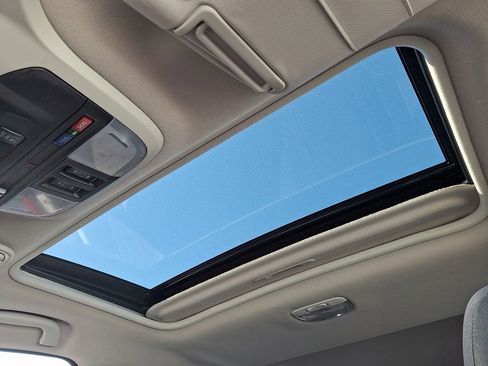 Certified 2023 Subaru Crosstrek 2.0i Premium image 15