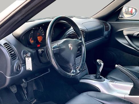 Used 2002 Porsche Boxster RWD image 15