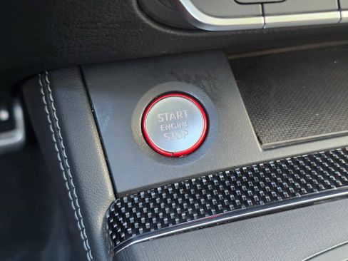 Used 2019 Audi SQ5 Prestige image 31