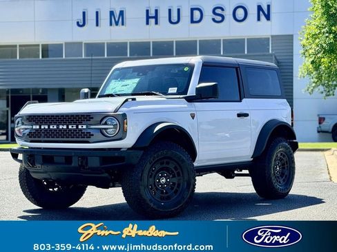 New 2026 Ford Bronco Badlands AWD/4WD image 1