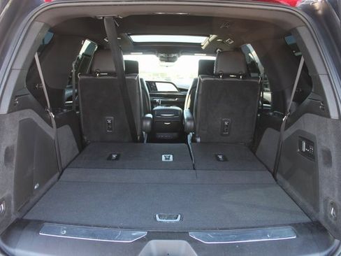 Used 2021 Cadillac Escalade Sport w/ Driver Assist Tech Package image 5