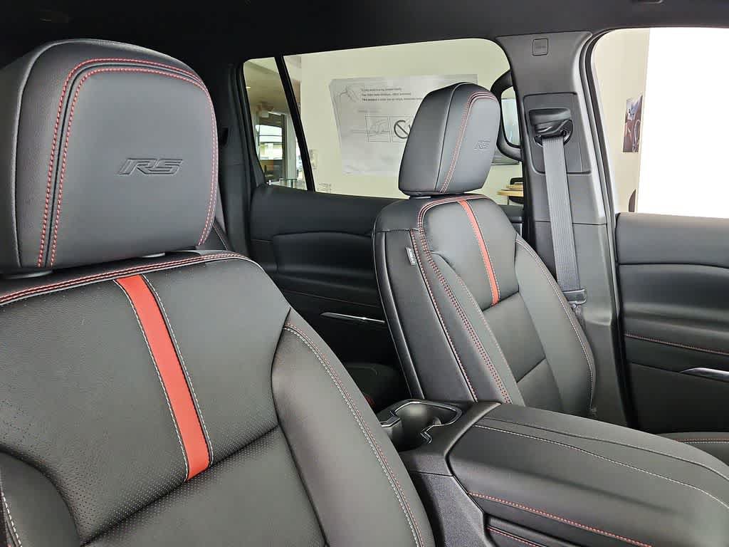 New 2026 Chevrolet Traverse RS FWD image 10