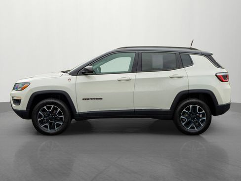 Used 2020 Jeep Compass Trailhawk w/ Cold Weather Group AWD/4WD image 4