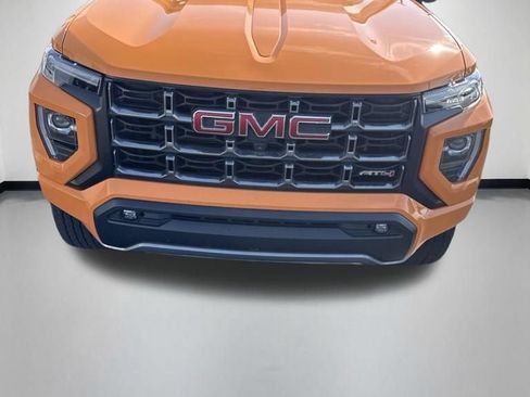 Used 2026 GMC Canyon AT4 w/ Technology Plus Package AWD/4WD image 6