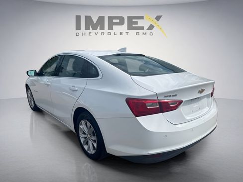 Used 2024 Chevrolet Malibu LT FWD image 3