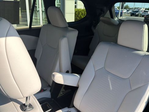 Certified 2026 Lexus TX 350 AWD w/ Technology Package image 33