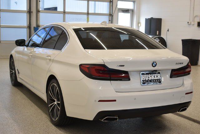 Used 2023 BMW 530i xDrive w/ Premium Package AWD/4WD image 10