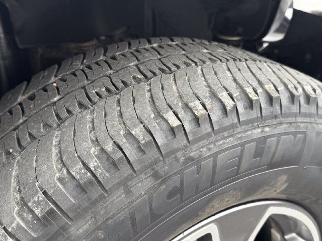 Used 2018 Jeep Wrangler Unlimited Sport S AWD/4WD image 9
