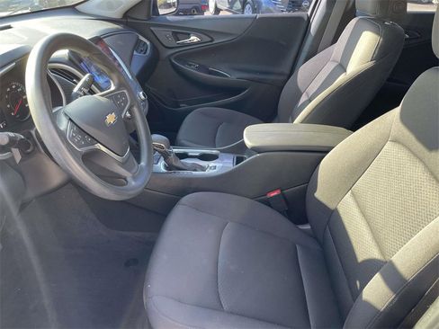 Used 2023 Chevrolet Malibu LT w/ Driver Confidence Package image 19