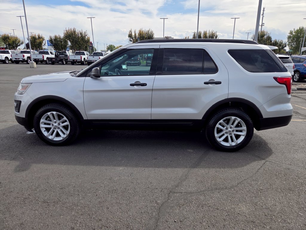 Used 2017 Ford Explorer 4WD image 6