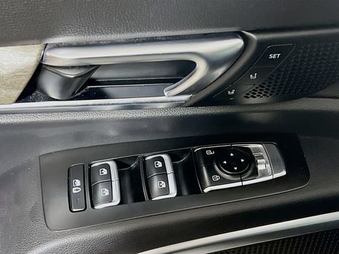 Used 2021 Kia Telluride SX w/ SX Prestige Package AWD/4WD image 16