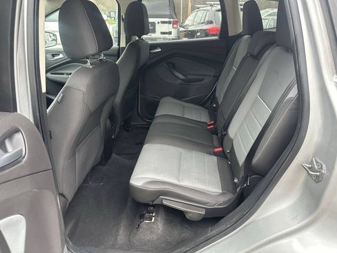 Used 2013 Ford Escape SE FWD image 19