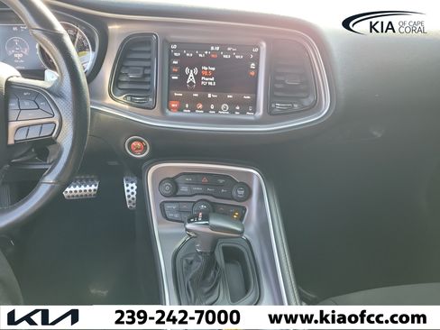Used 2019 Dodge Challenger R/T Scat Pack w/ Driver Convenience Group RWD image 24