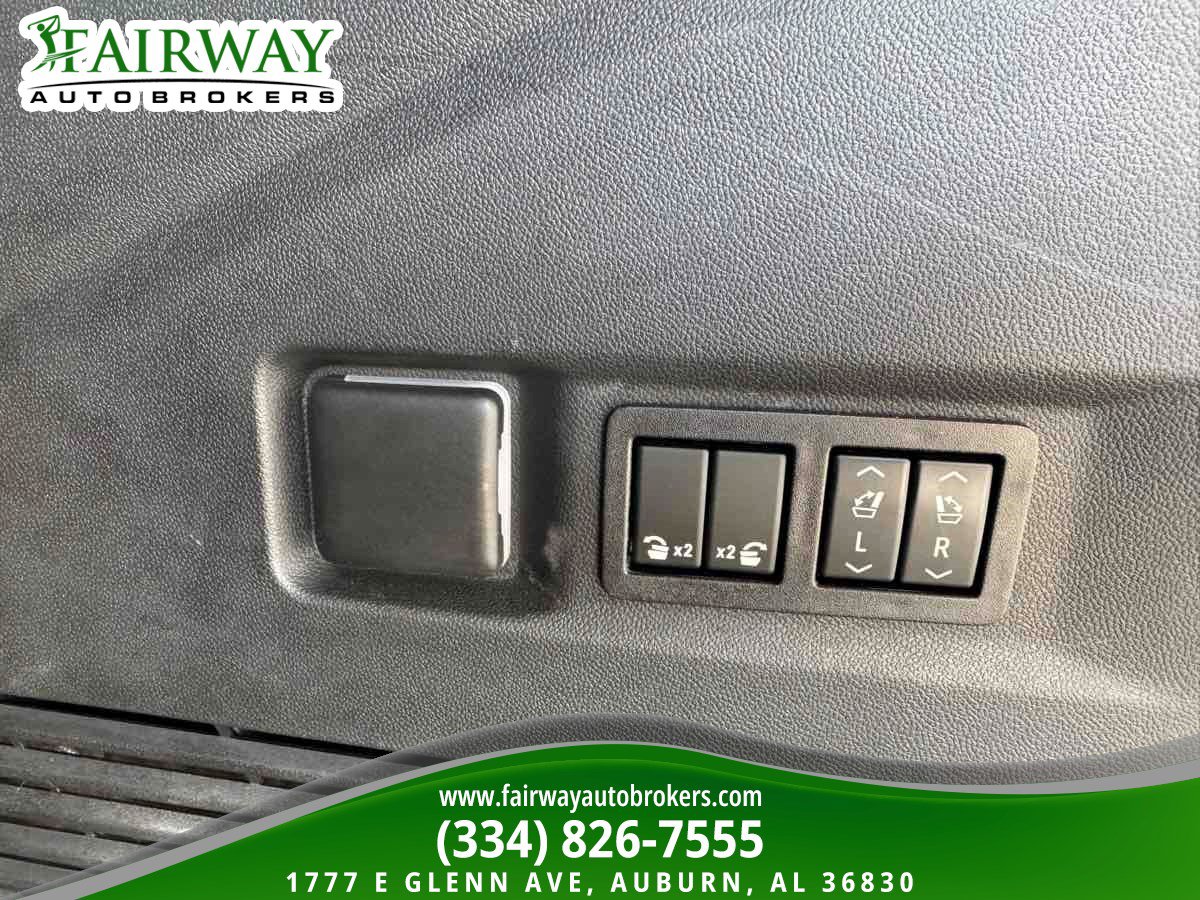 Used 2023 Chevrolet Tahoe RST w/ Sport Performance Package AWD/4WD image 30